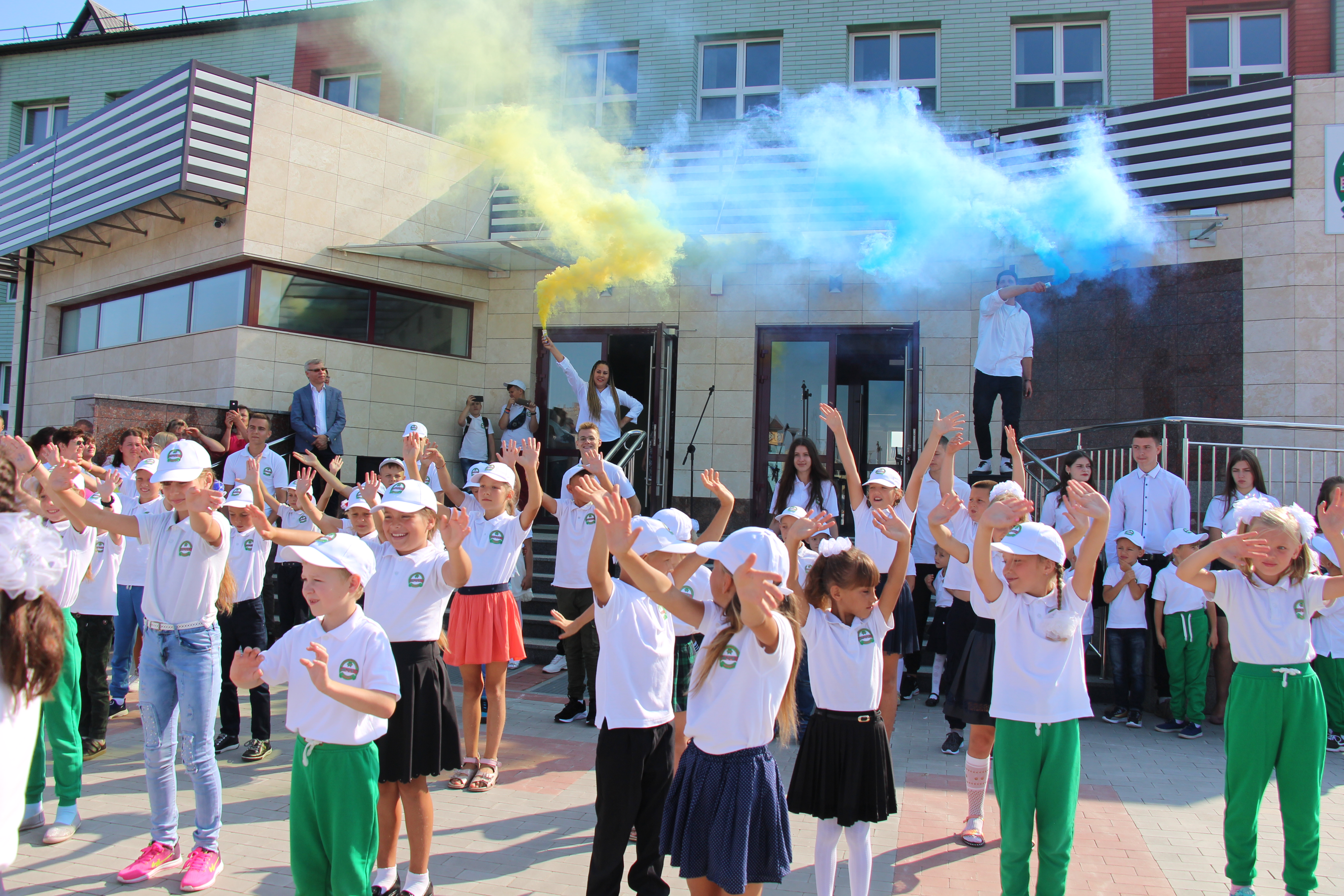 Депутати обласної та районної рад завітали до БТЛ Радовель