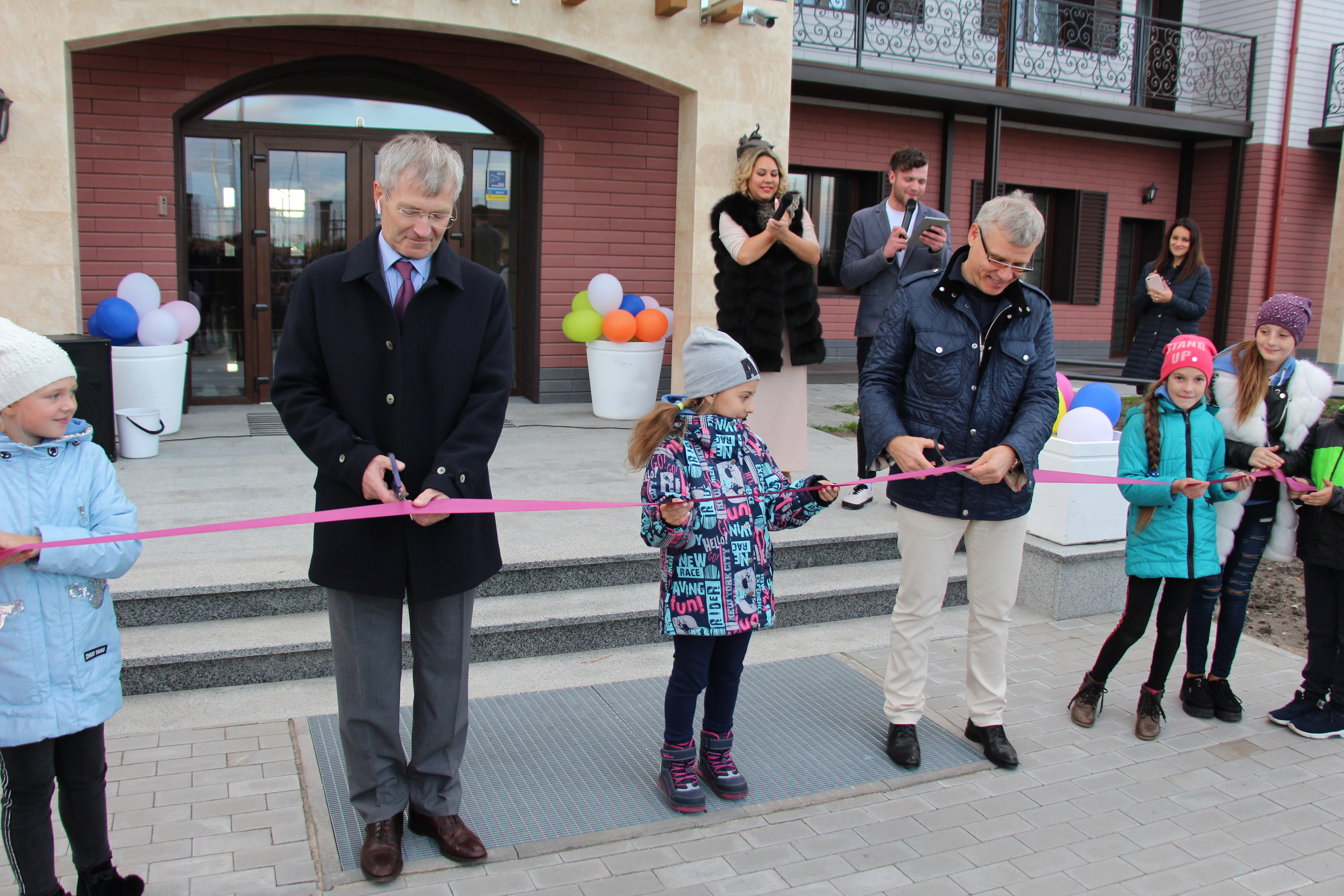 Депутати обласної та районної рад завітали до БТЛ Радовель