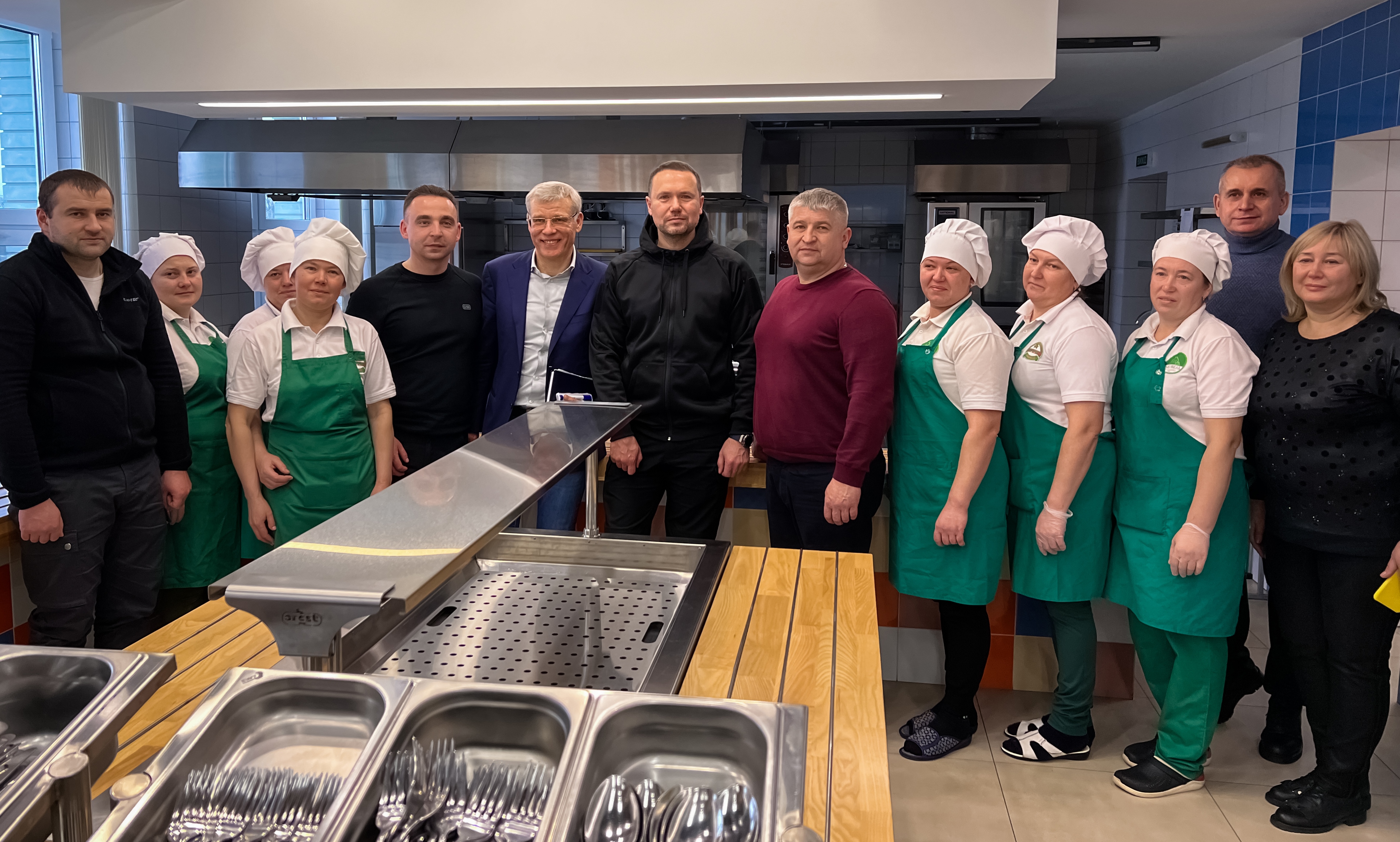 Депутати обласної та районної рад завітали до БТЛ Радовель