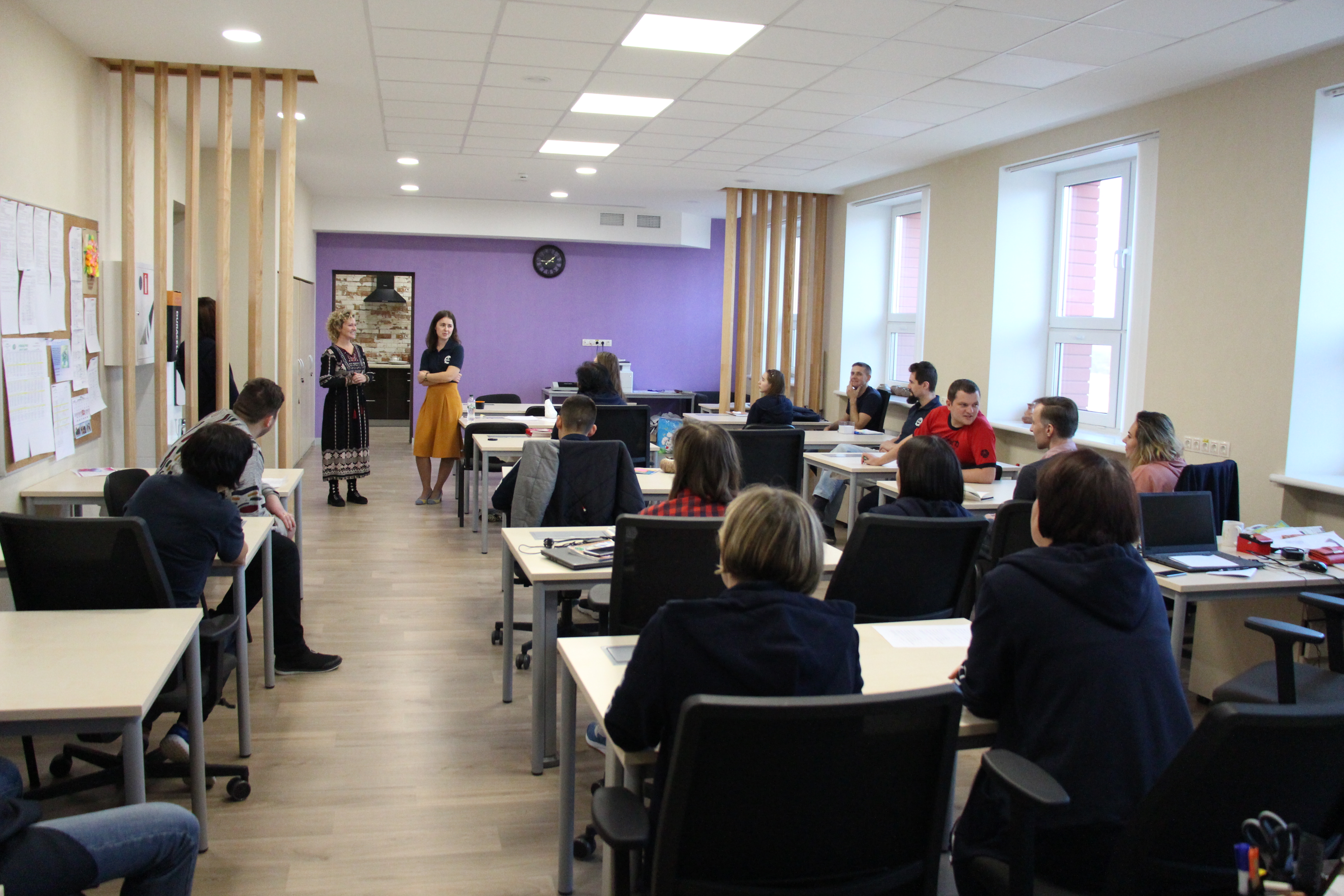 Депутати обласної та районної рад завітали до БТЛ Радовель