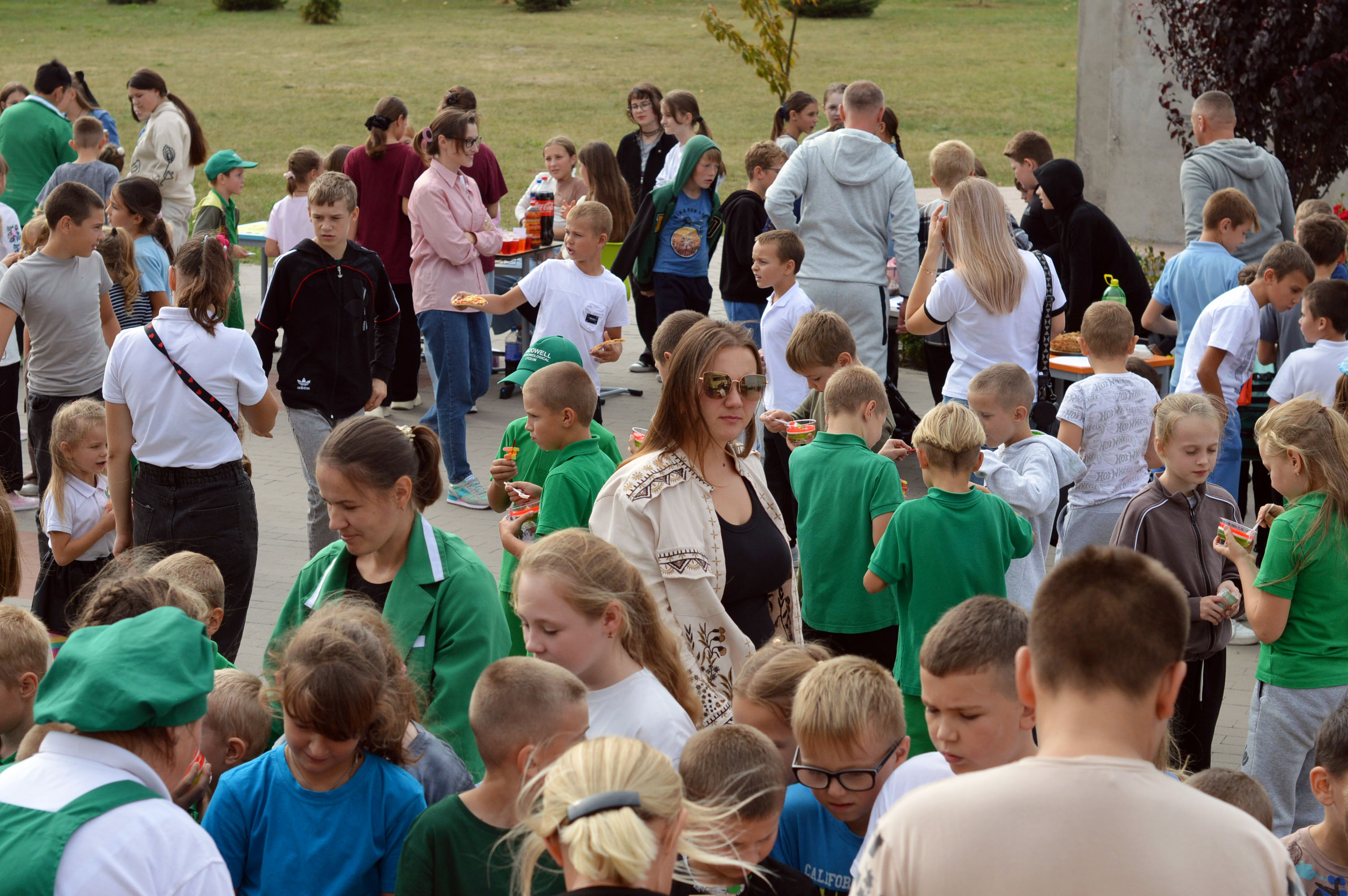 Депутати обласної та районної рад завітали до БТЛ Радовель