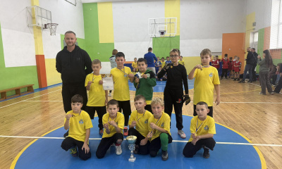 ФУТБОЛЬНА ПЕРЕМОГА ліцеїстів початкової школи