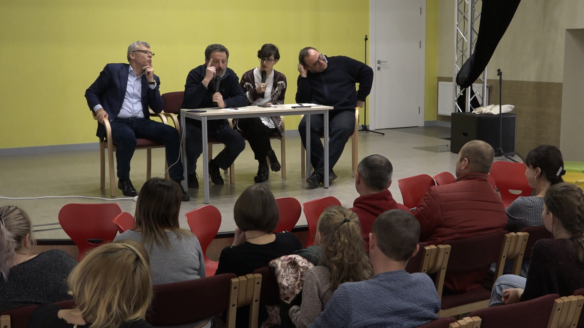 Депутати обласної та районної рад завітали до БТЛ Радовель