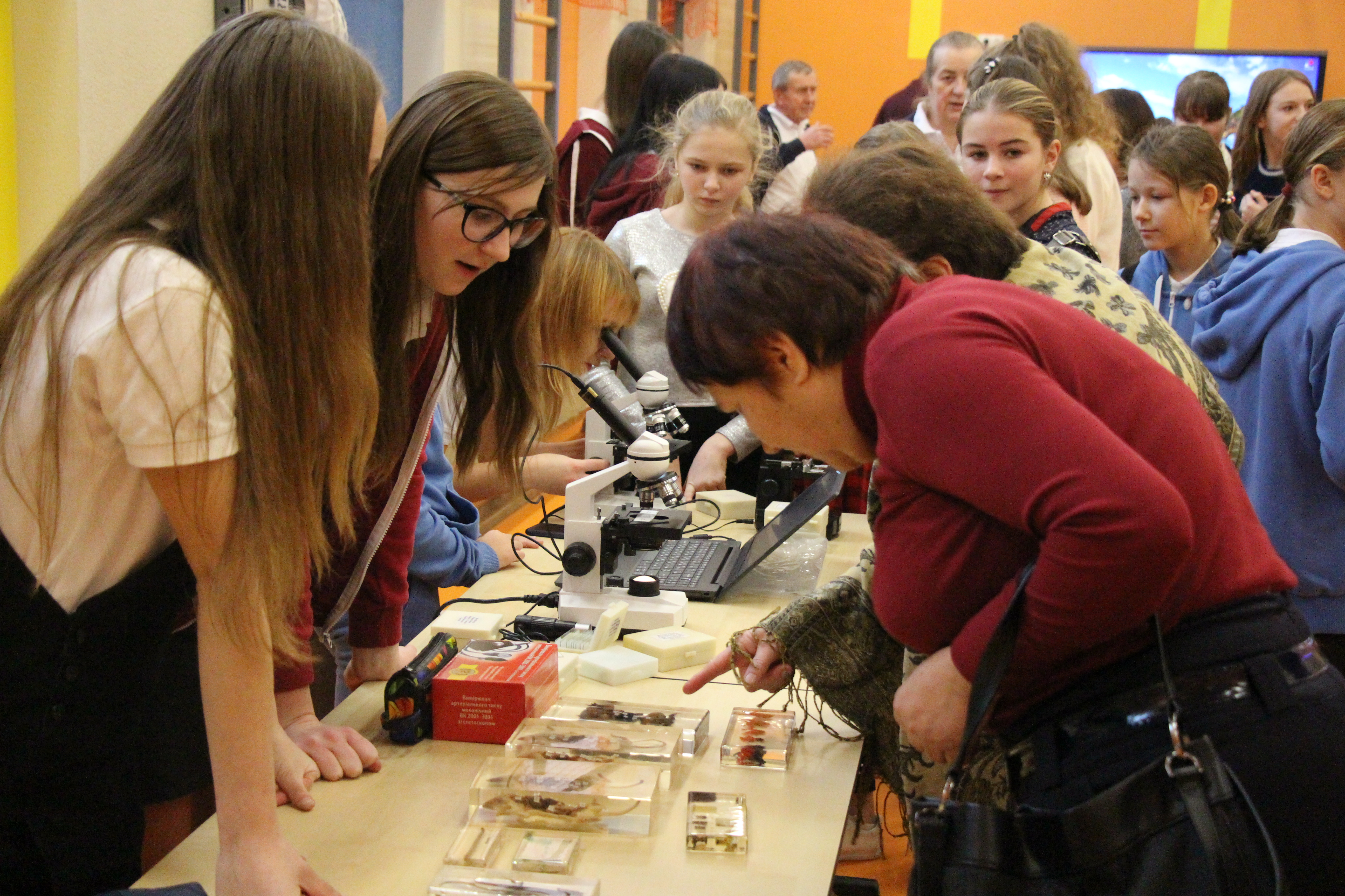 Депутати обласної та районної рад завітали до БТЛ Радовель