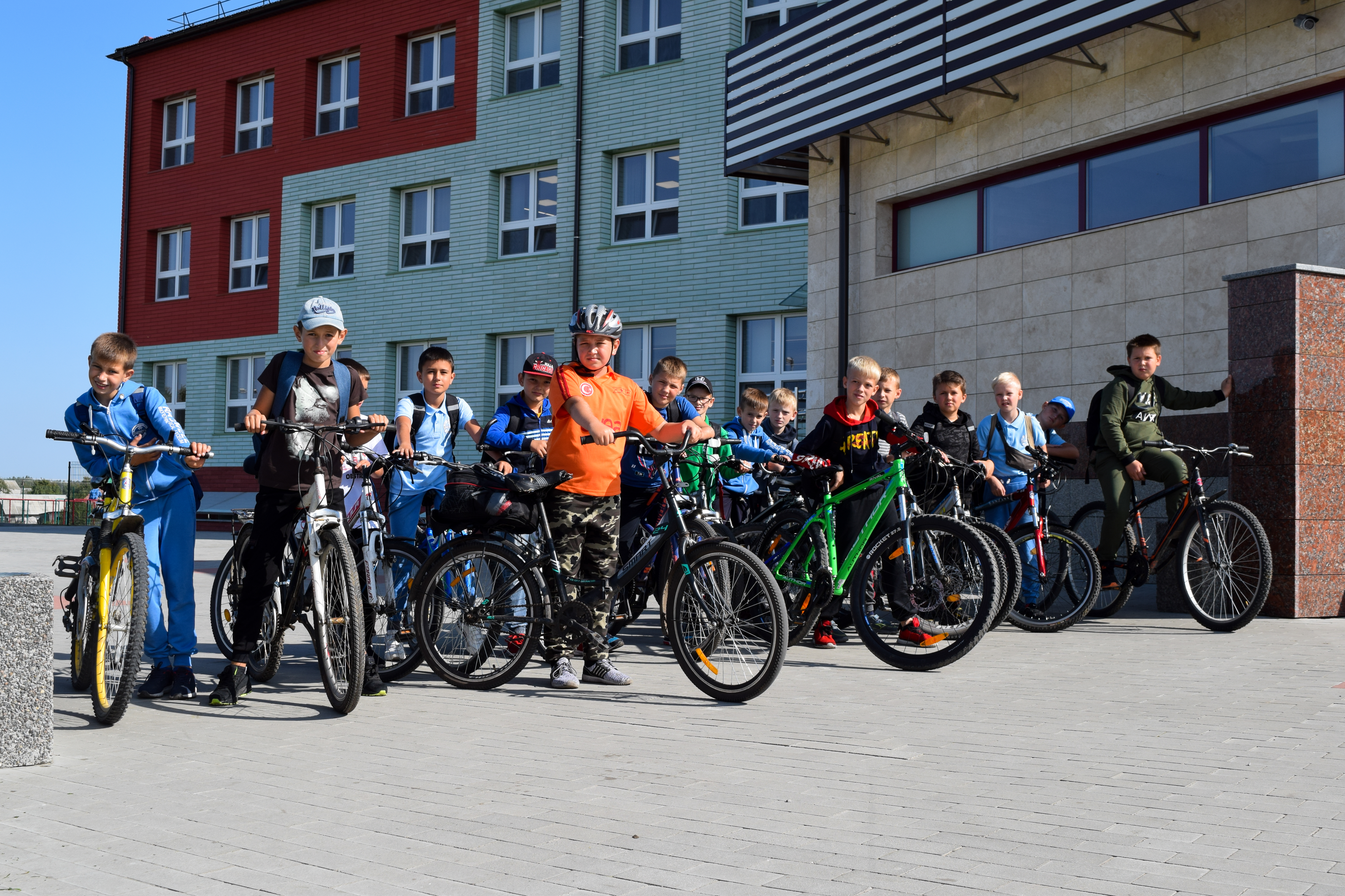 Депутати обласної та районної рад завітали до БТЛ Радовель