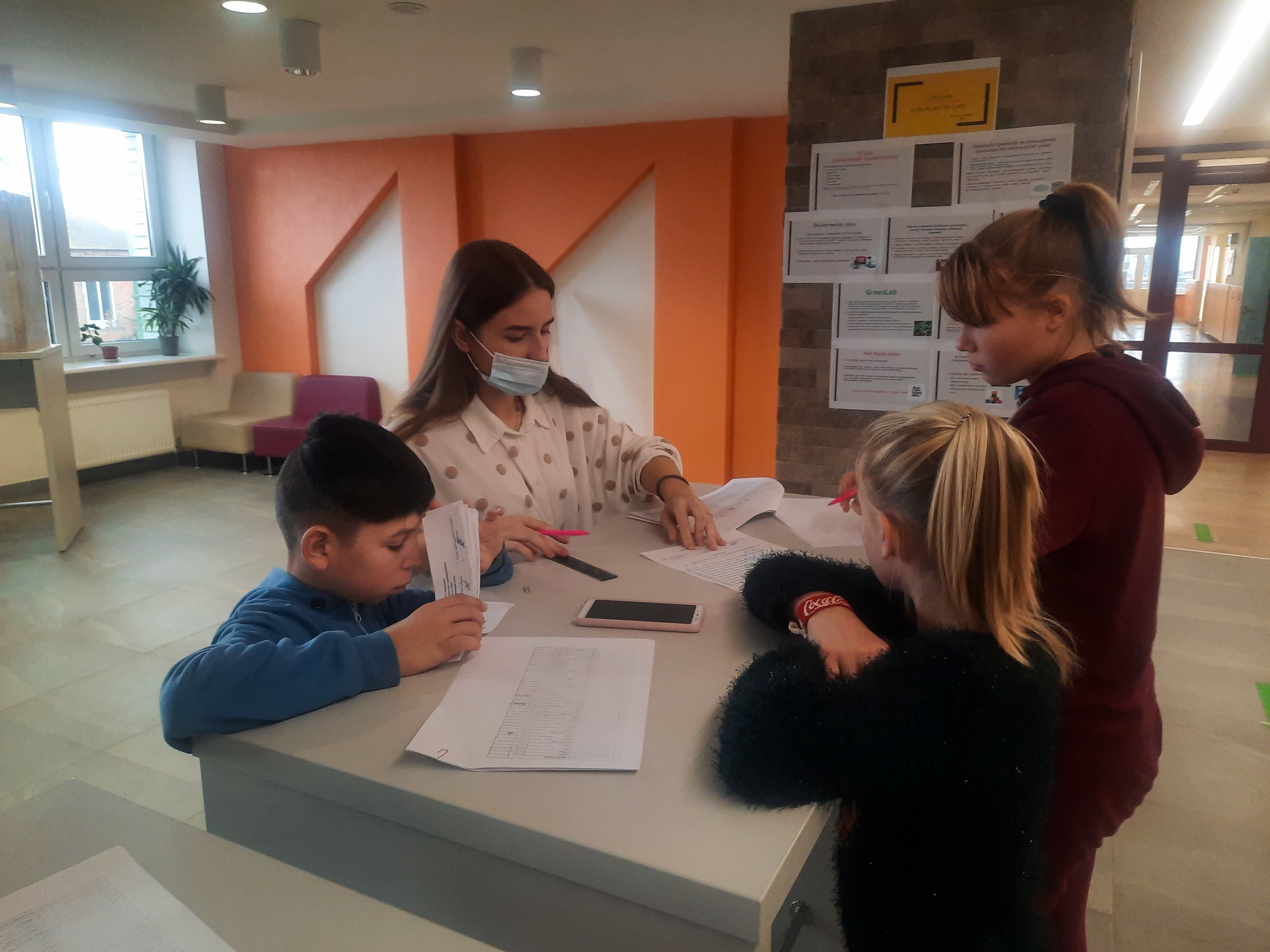 Депутати обласної та районної рад завітали до БТЛ Радовель